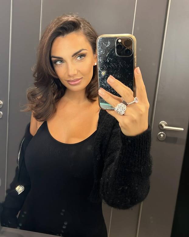 FOTO Nasljednica Lamborghini carstva želi na Eurosong: Elettra obožava  leoparde i bikinije...