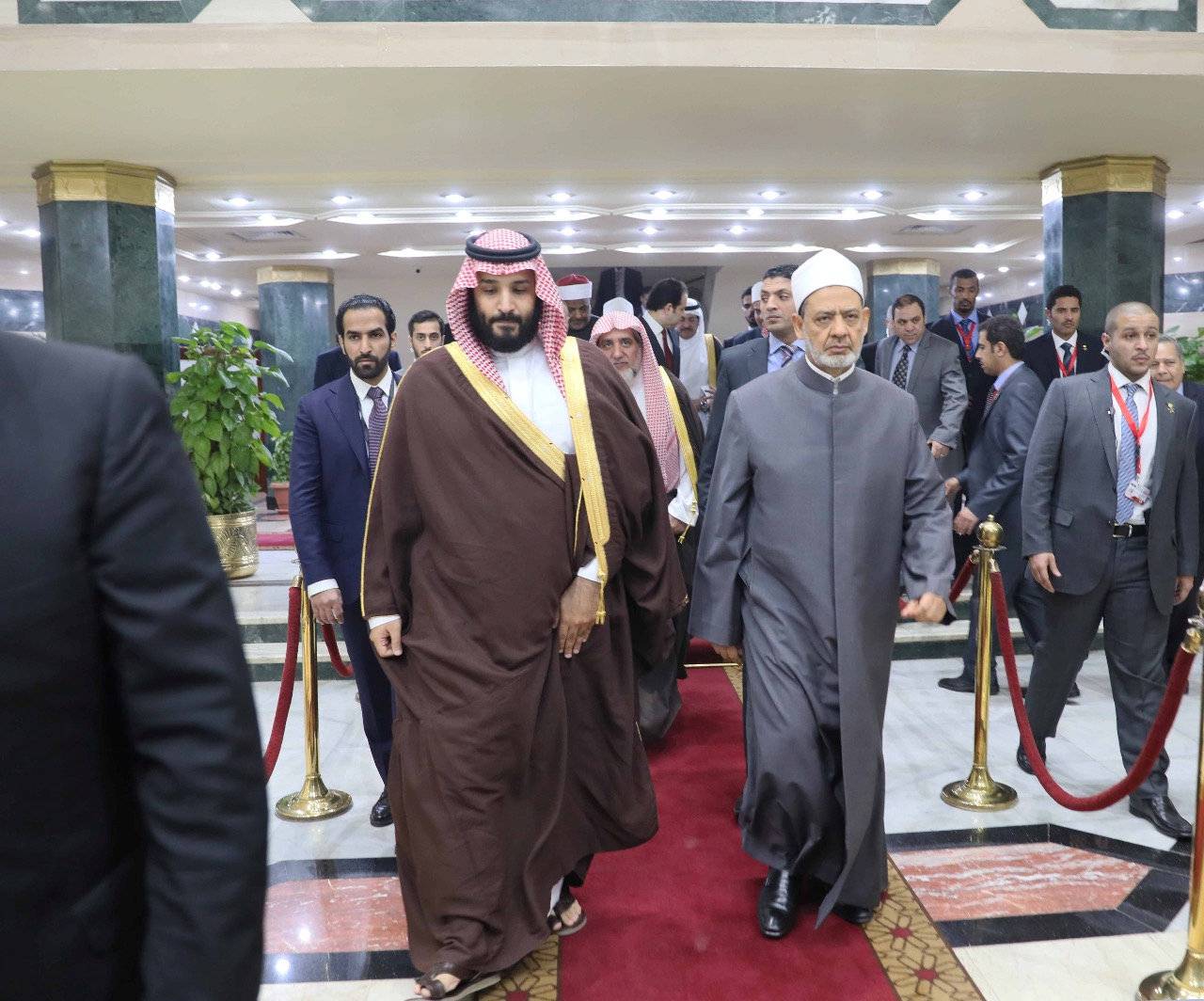 Sheikh Ahmed Mohamed el-Tayeb, Egyptian Imam of al-Azhar Mosque receives Saudi Crown Prince Mohammad Bin Salman in Cairo