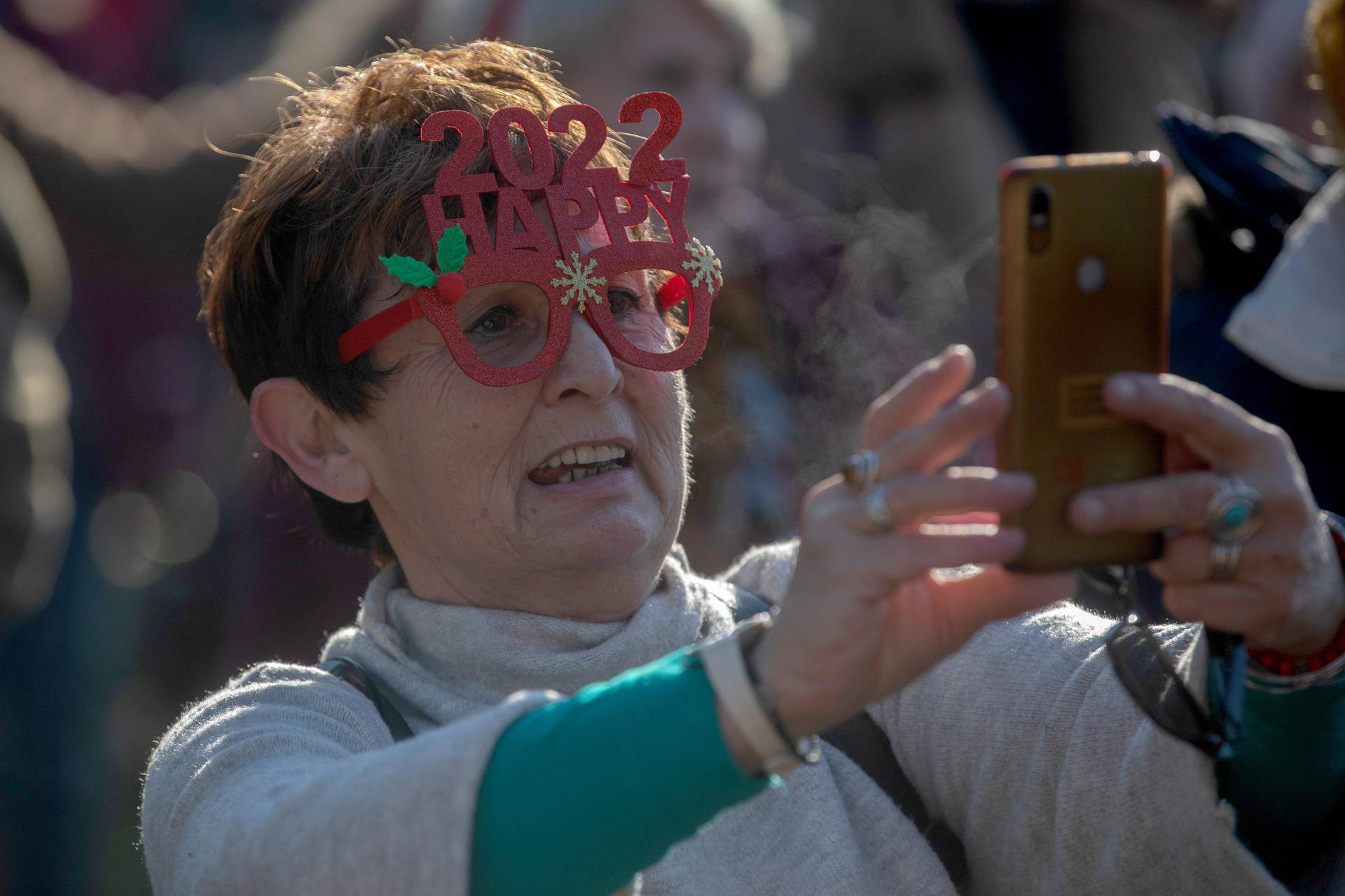 Tradicionalni docek Nove godine u podne u Fuzinama.