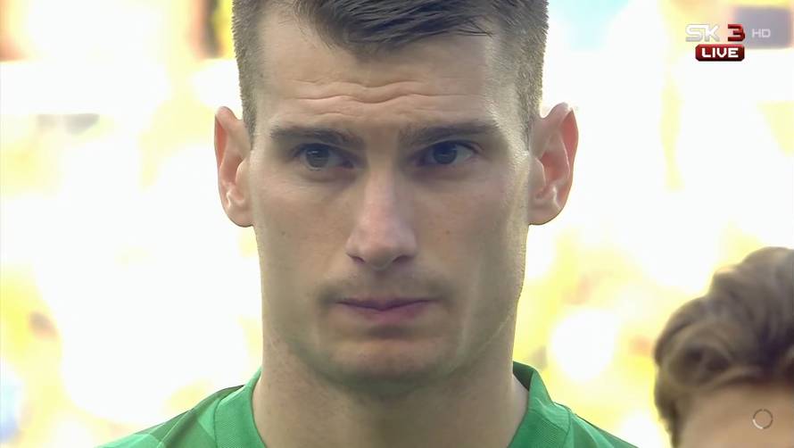 VIDEO Livaković heroj u Turskoj: Ponovno sačuvao praznu mrežu, već je postao miljenik navijača