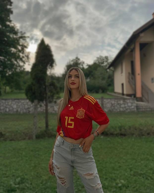 FOTO Sportska novinarka iz srca Bosne: 'Ljudi nisu navikli da se i žena može baviti ovim poslom'