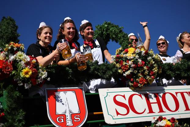 Otvoren 191. Oktoberfest u Muenchenu