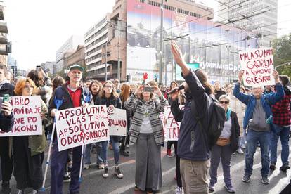 FOTO Bijes u Srbiji nakon strave u Novom Sadu: 'Mala su nam groblja za sve njihove greške'