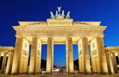 Berlin: Živi spomenik prošlih vremena i moderno središte