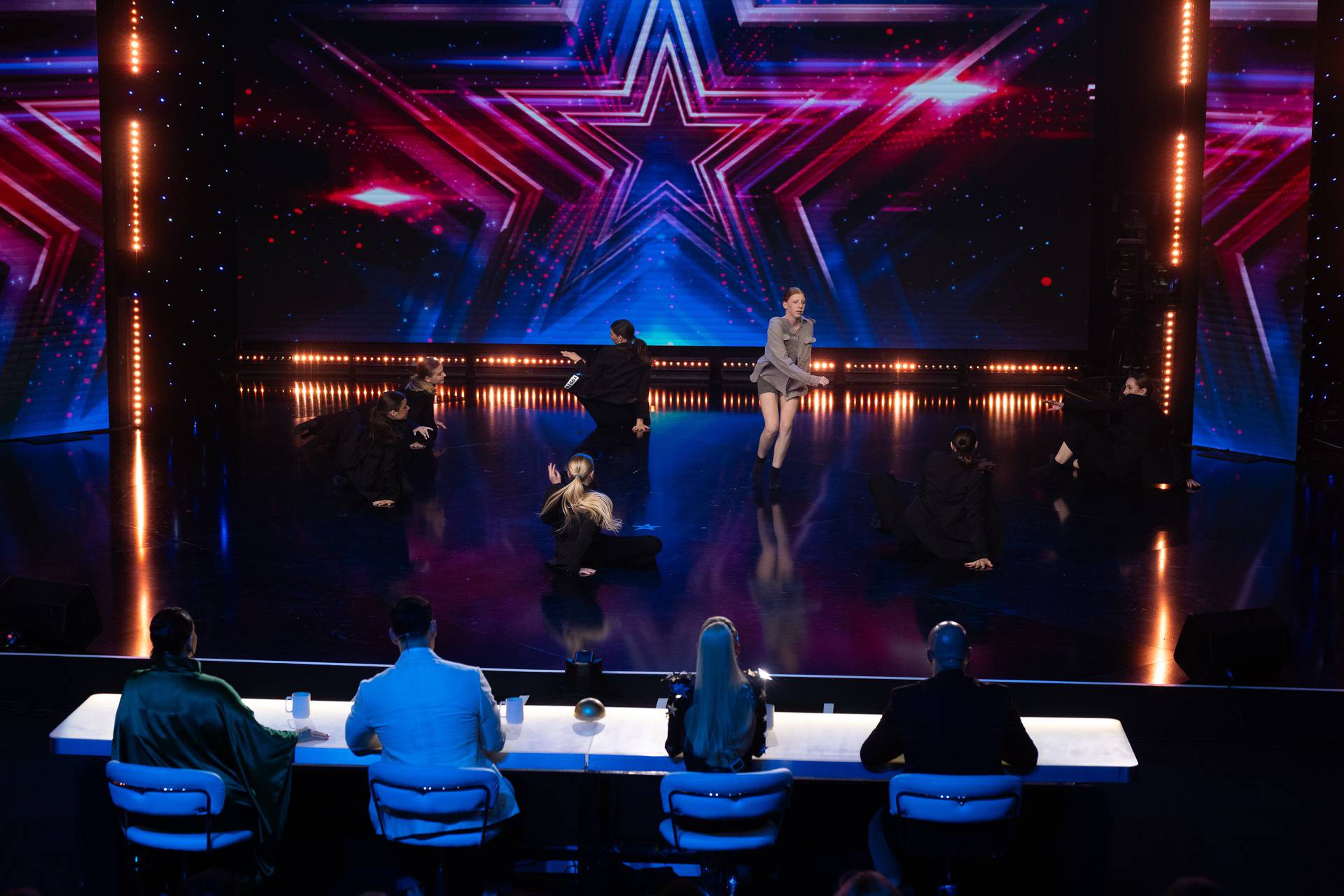 Gotove audicije za Supertalent, a posljednju epizodu obilježio emotivni nastup oca i tri sina