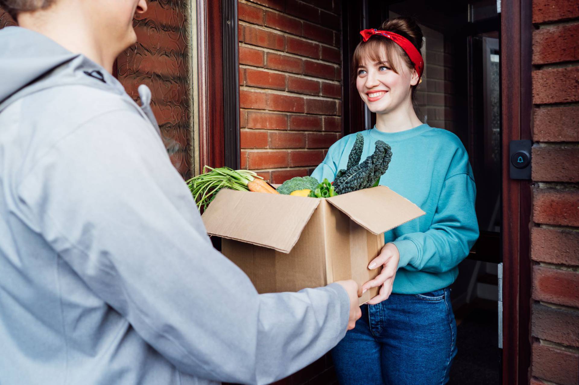 Home,Fresh,Food,Delivery.,Woman,Taking,Cardboard,Box,With,Vegetables