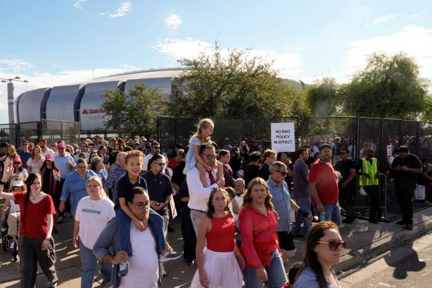 Memorial service for slain conservative commentator Kirk in Glendale