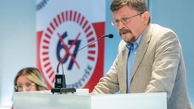 Zagreb: Sindikati odrÅ¾ali konferenciju o referendumskom pitanju Inicijative 67 je previÅ¡e