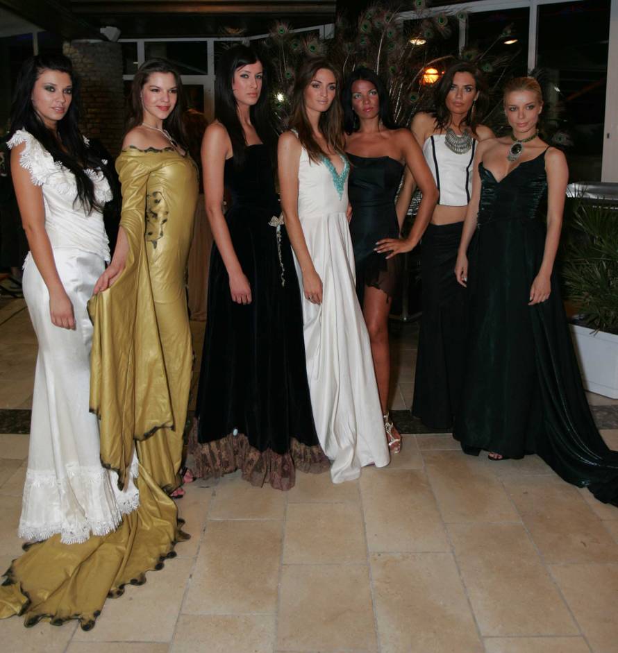 ARHIVA - Bol: Casino Zlatni rat otvorila Vlatka Pokos zavrtjevši prvu kuglicu na ruletu