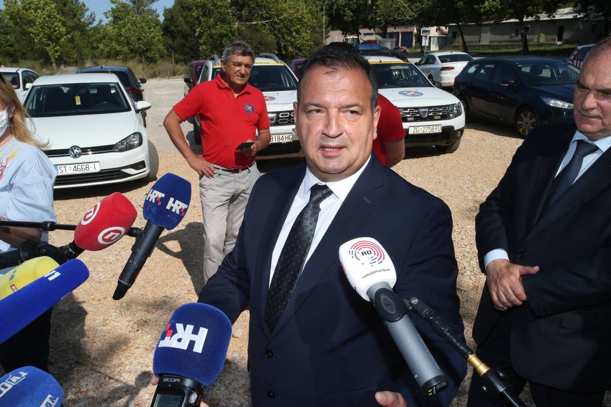 'Više od 92 posto novooboljelih koji su mlađi od 60 nemaju simptoma. To je ohrabrujuće'
