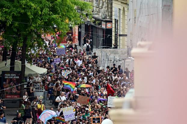 Zagreb: 25. Povorka ponosa LGBTIQ zajednice "Korak po korak, iskorak!"