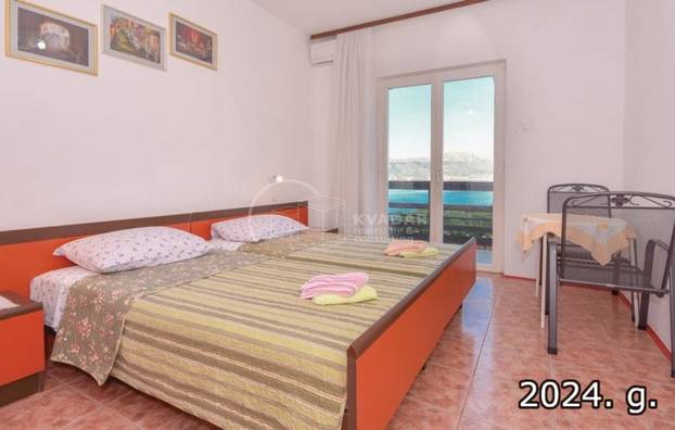 FOTO Hrvatski san: Pogledajte za koliko se prodaje kuća  - prvi red do mora u okolici Splita