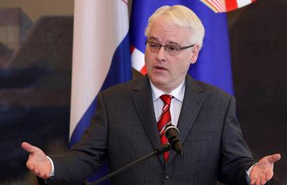 Ivo Josipović: Mamićev govor mržnje  zaslužuje svaku osudu