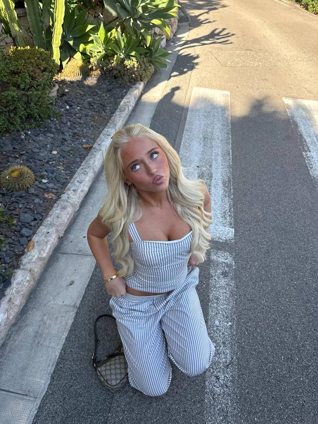 FOTO Bujna plavuša zavela je Vuškovićeva budućeg suigrača