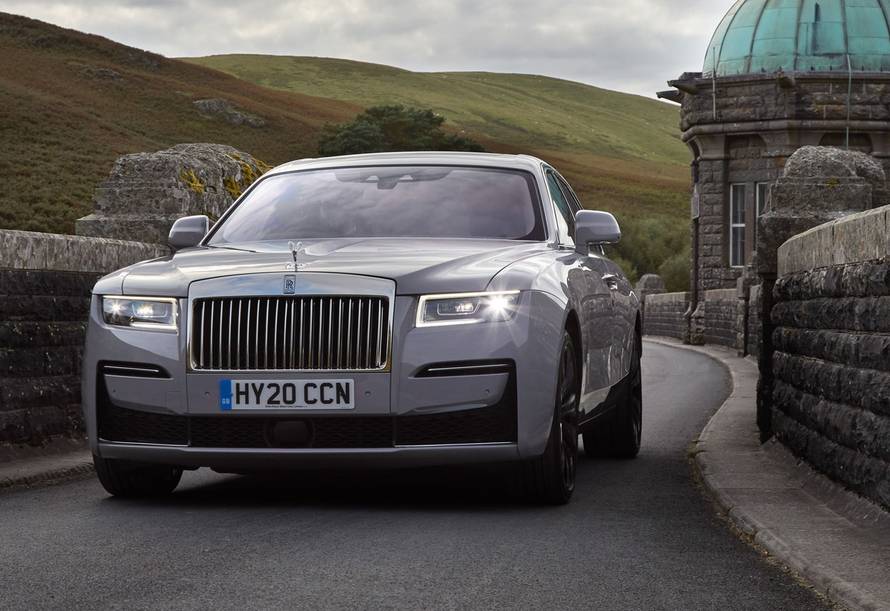Novi Rolls Royce Ghost  je bio toliko tih da je izazivao mučnine