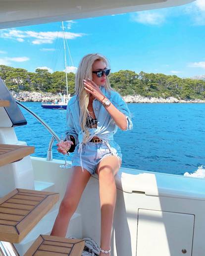 Ni ona nije odoljela: Bivša miss Ukrajine ljetuje u Dubrovniku