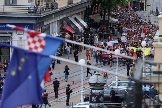 Zagreb: 25. Povorka ponosa LGBTIQ zajednice "Korak po korak, iskorak!"
