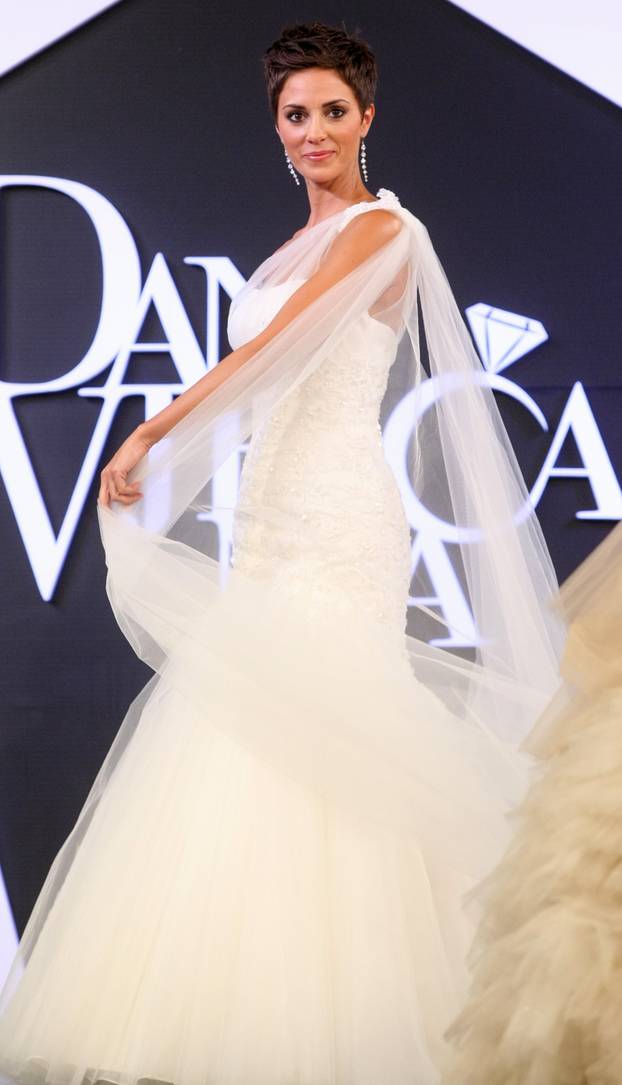 Zagreb: Dani vjen?anja, humanitarna modna revija za kupnju kolonoskopa 