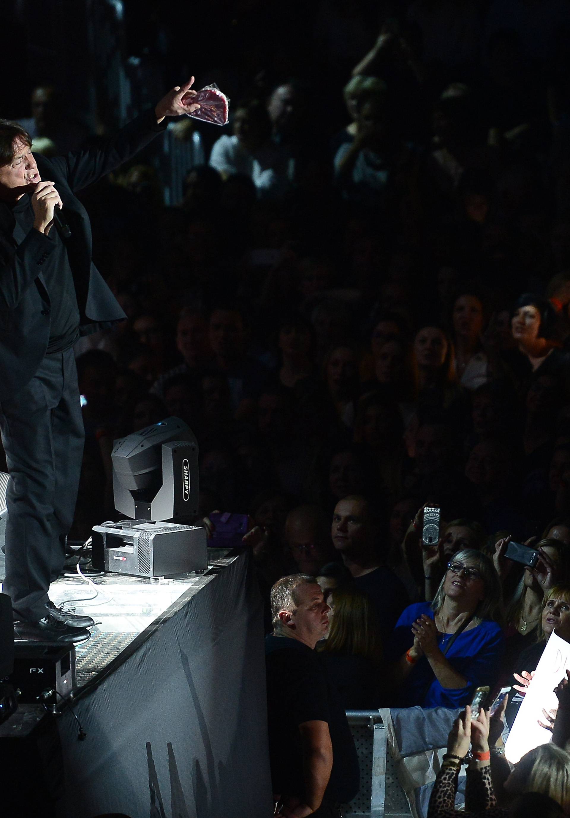 Zagreb: Koncert Zdravka ÄoliÄa u Areni Zagreb