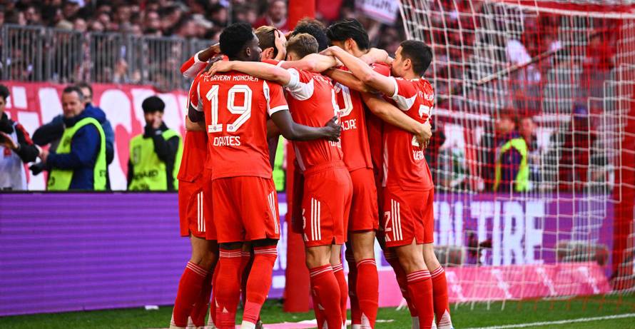 FC Bayern Munich - VfB Stuttgart