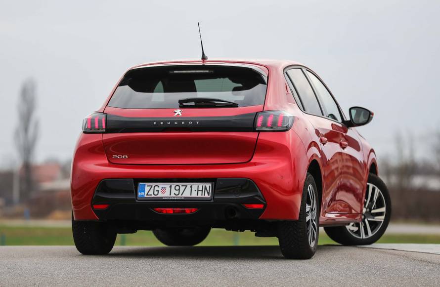 Osim što je lijep novi Peugeot 208 može biti i vrlo štedljiv