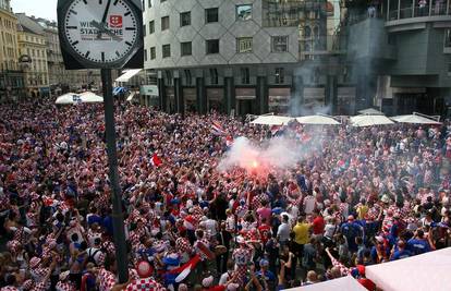 Uhićena trojica hrvatskih navijača prije utakmice