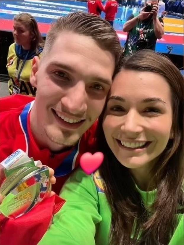 FOTO Obrane posvećuje njoj: Koga ljubi 'hobotnica' Dominik?