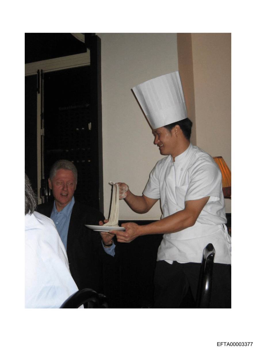 Ruskinje, privatni letovi, party na otoku: Ovako je Epstein gradio svoju mrežu sa slavnima