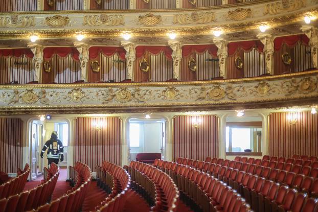 Zagreb: U Hrvatskom narodnom kazalištu održana vježba evakuacije i spašavanja