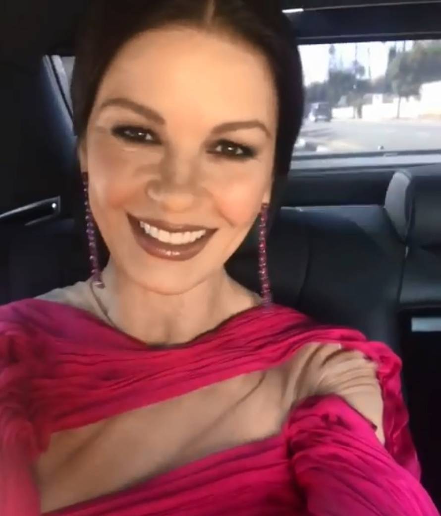 VIDEO Catherine Zeta-Jones (51) vježbala u badiću i pokazala zavidnu liniju, a pohvale pljušte