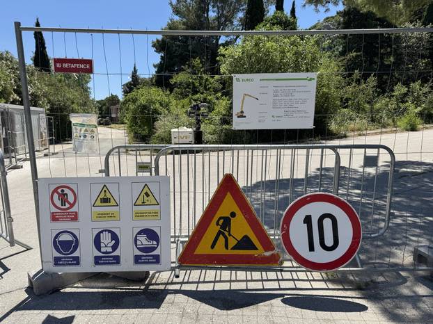 Počinje rušenje devastiranih hotela Kupari u najljepšoj uvali kod Dubrovnika