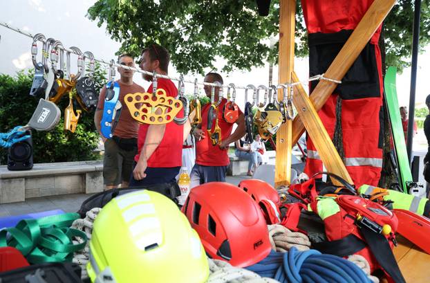 Sajam udruga u Kninu