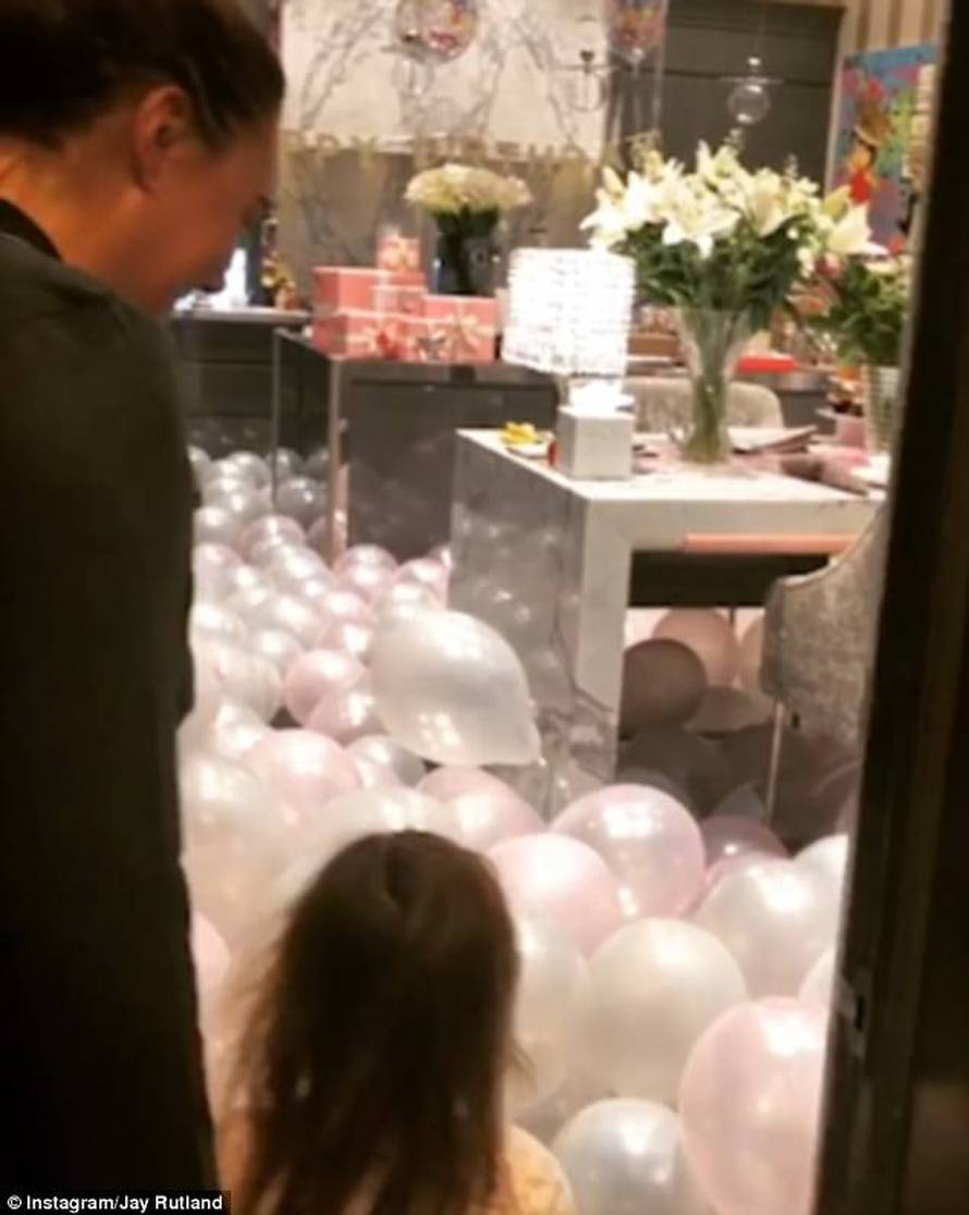 Mariachi za rođendan: Suprug je šokirao još snenu Tamaru