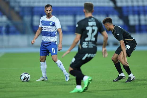 Osijek: Utakmica 13. kola Prve HNL, NK Osijek - NK Istra 1961.