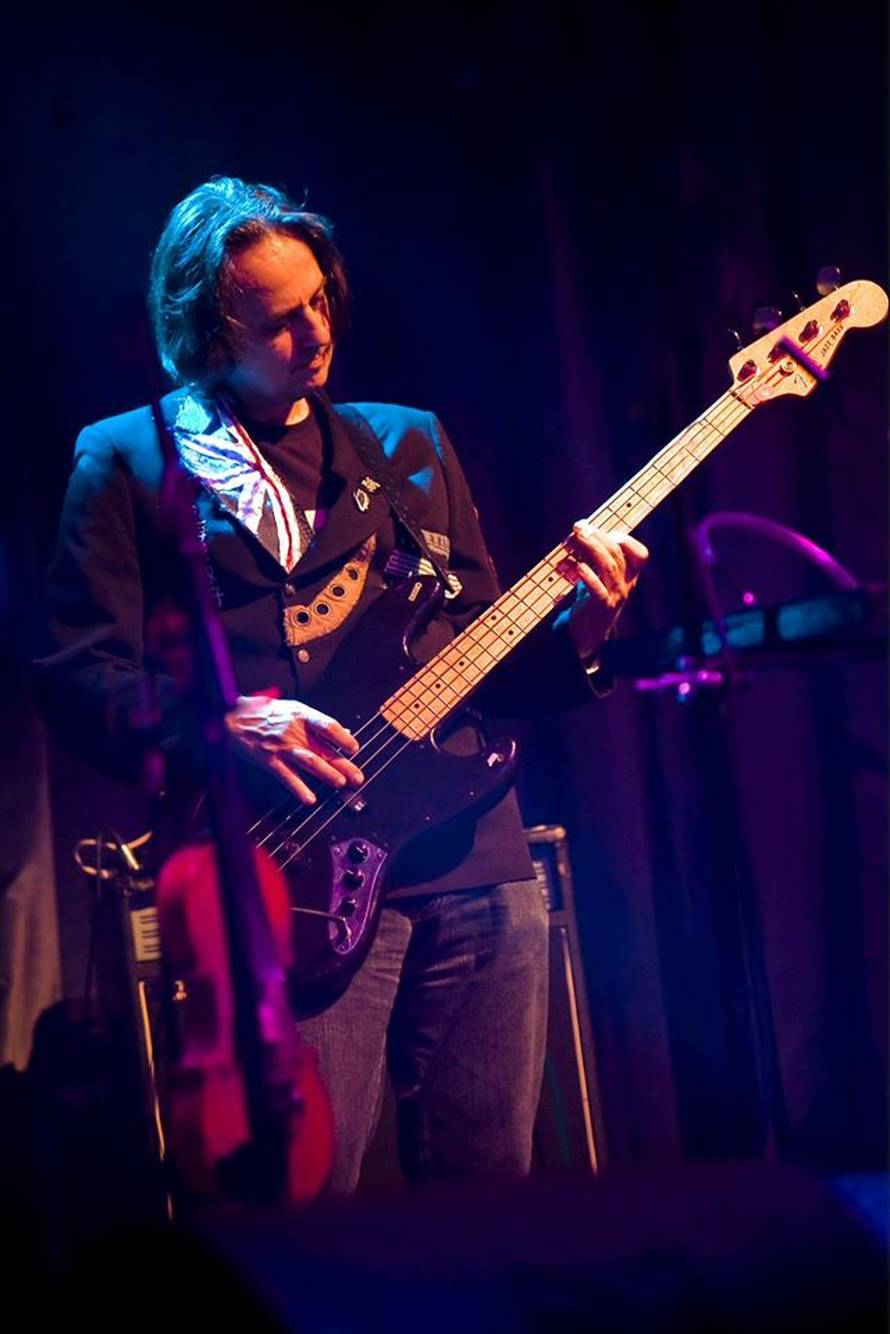 Preminuo Matthew Seligman u 65. godini,  svirao s Bowiejem...