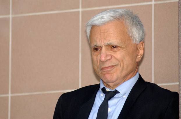 FILE PHOTO: Actor Robert Blake arrives at the Los Angeles County Superior Courthouse in Burbank