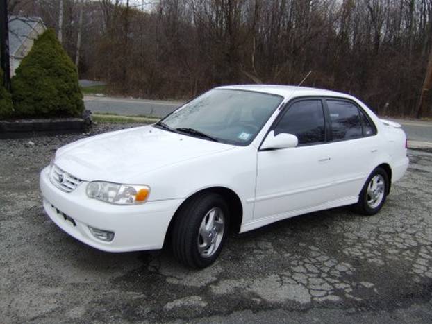 Королла 2001 года. Toyota 2001 Toyota Corolla. Тойота Королла премиум 2001 белая. Американская Королла 2001. Тойота Спринтер 2001.