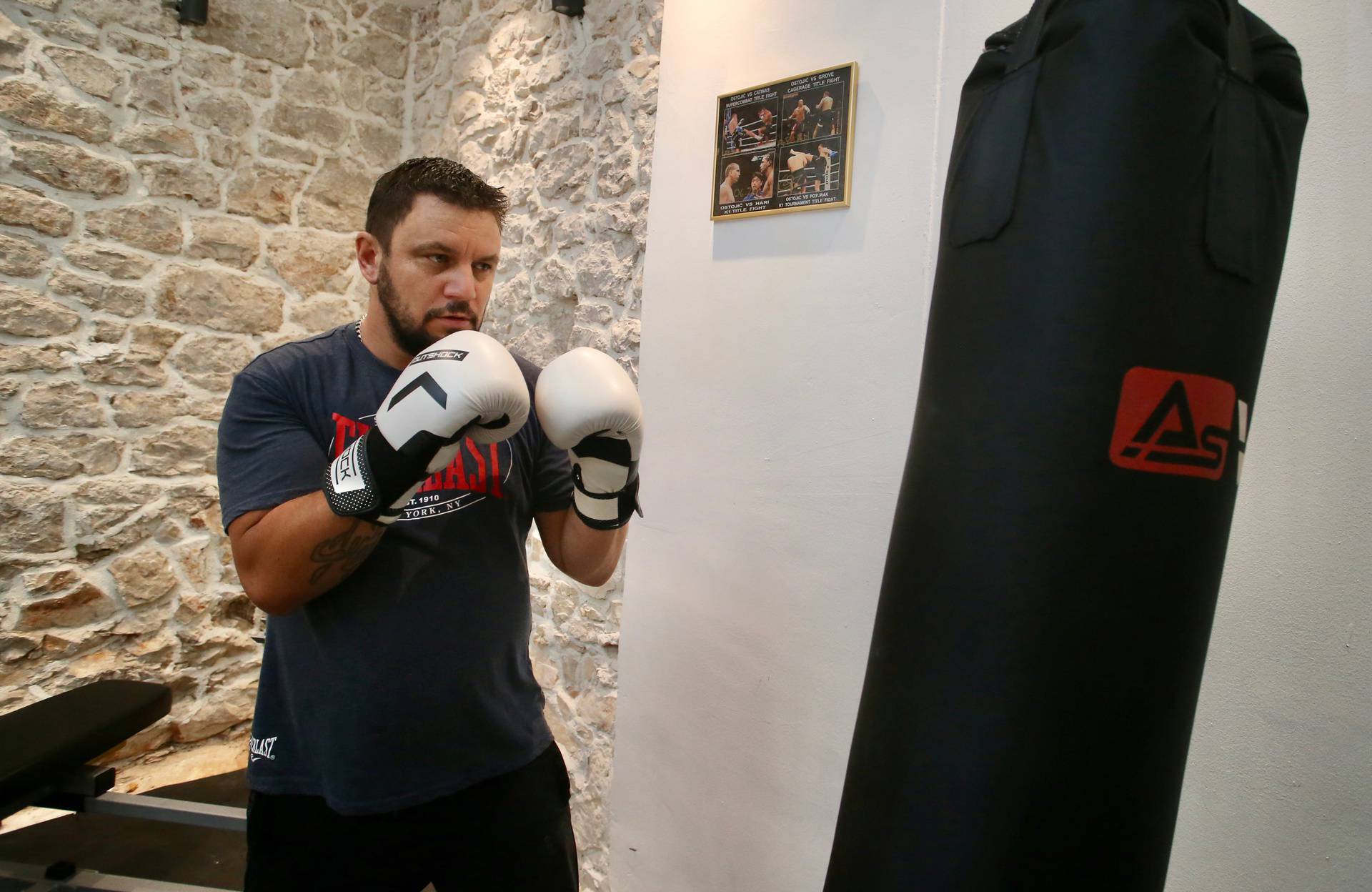 Milna: Chef Veljko Lipšanović, boksačke rukvice zamijenio kuhačom