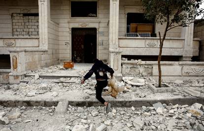 U bombaškom napadu u Siriji poginulo šestero civila od kojih je dvoje djece, 30 je ozlijeđenih