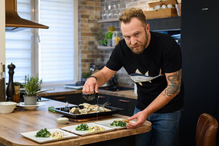 Ivan Pažanin o ljubavi: 'Uvijek me privlačio isti tip žena, ali ih nikada ne osvajam kuhačom'