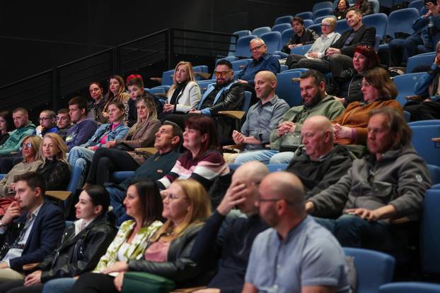 Karlovac: Promocija novog singla Damira Biondića Bronza i najava albuma "Ma daj"