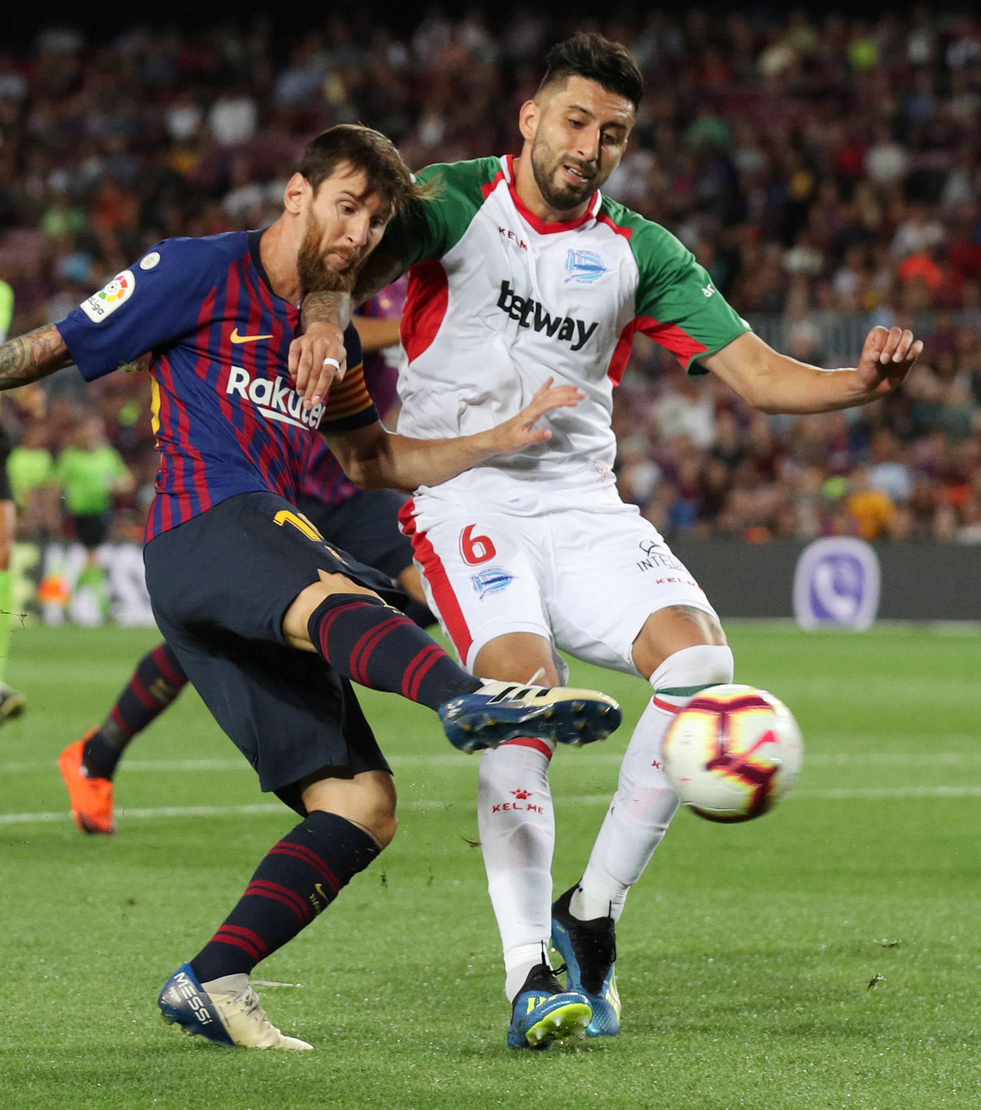 La Liga Santander - FC Barcelona v Alaves