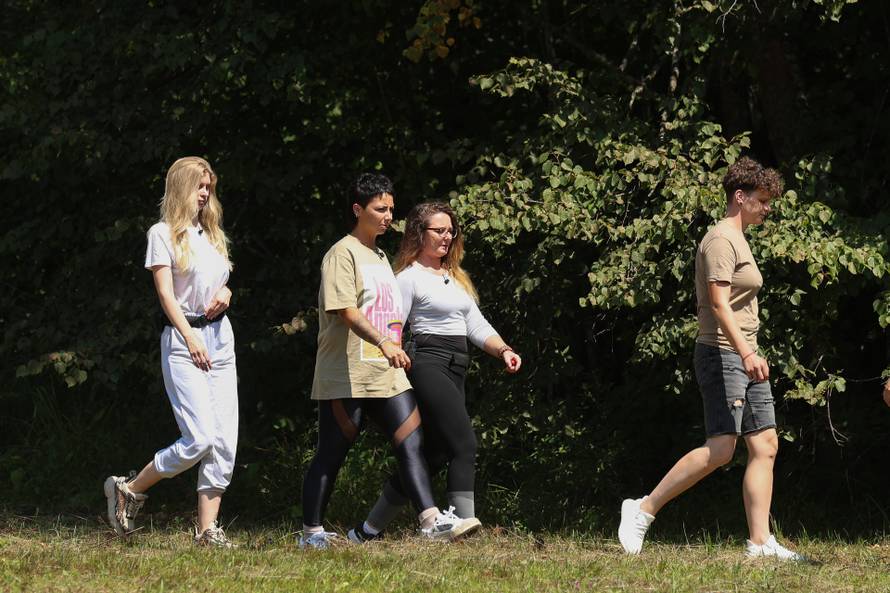 Počela je 'Farma'! Vođa izabrao sluge, a šok već na kraju dana: 'Moram birati, a nikog ne znam'