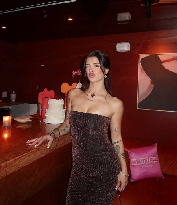 FOTO Kreatorica sadržaja za odrasle otkrila studentima ono što se ne uči iz knjiga!