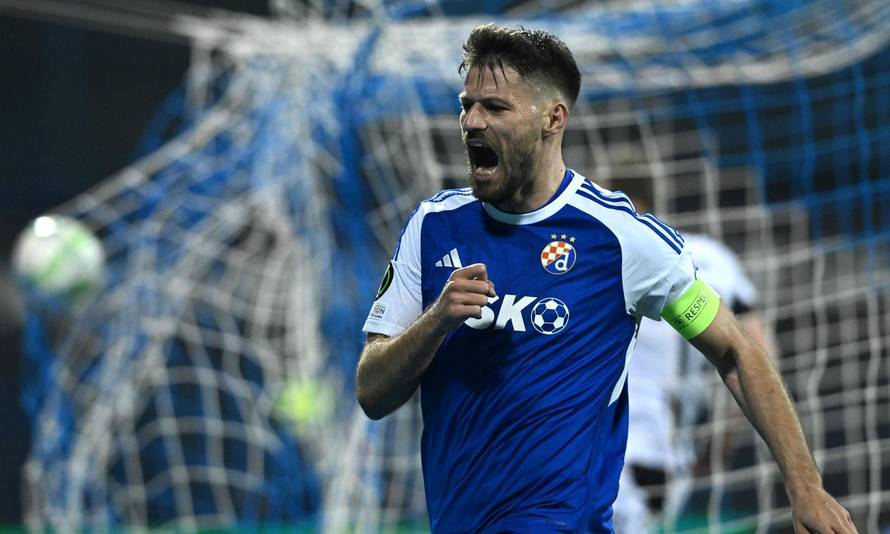 Zagreb: Slavlje igrača Dinama nokon što je Petković modre doveo u vodstvo