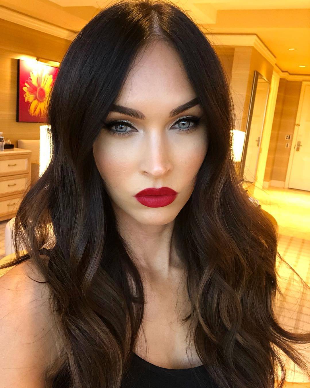 Megan Fox razbjesnila fanove: 'Izgledaš kao plastična mačka'