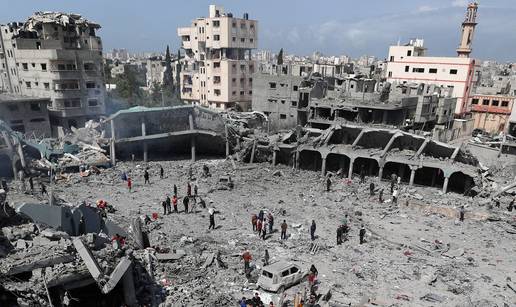 Izrael opet bombardirao Gazu. Poginulo najmanje 30 ljudi