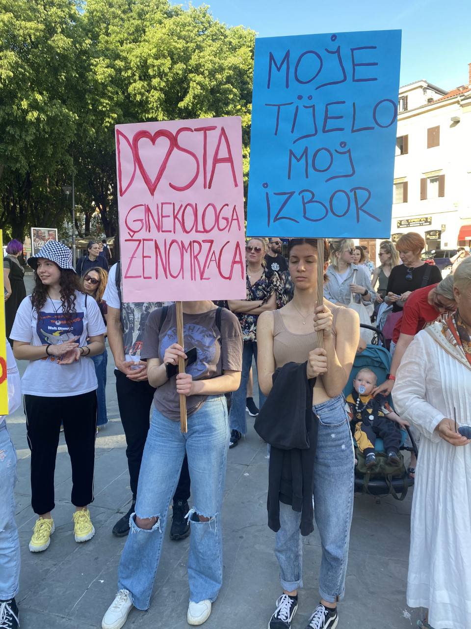 Severina na prosvjedu o Mireli Čavajdi: 'Doslovno su je stavili na križ i prognali u Sloveniju'