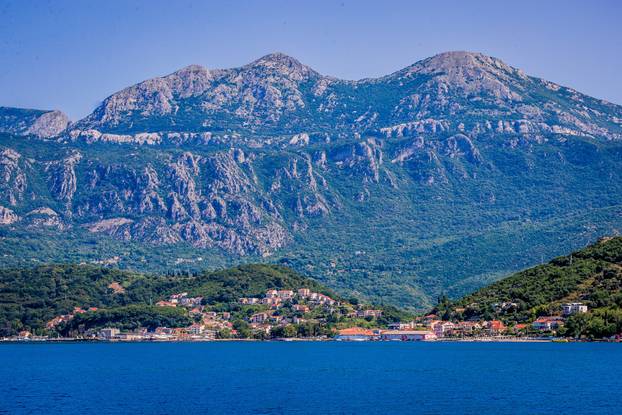 Pogled na Bokokotorski zaljev