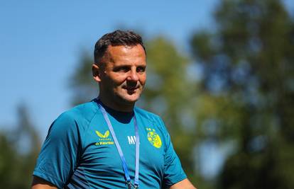 Kovačević nakon prve pobjede na klupi Dinama: Gajit ćemo agresivnu igru, ovo je dobar put